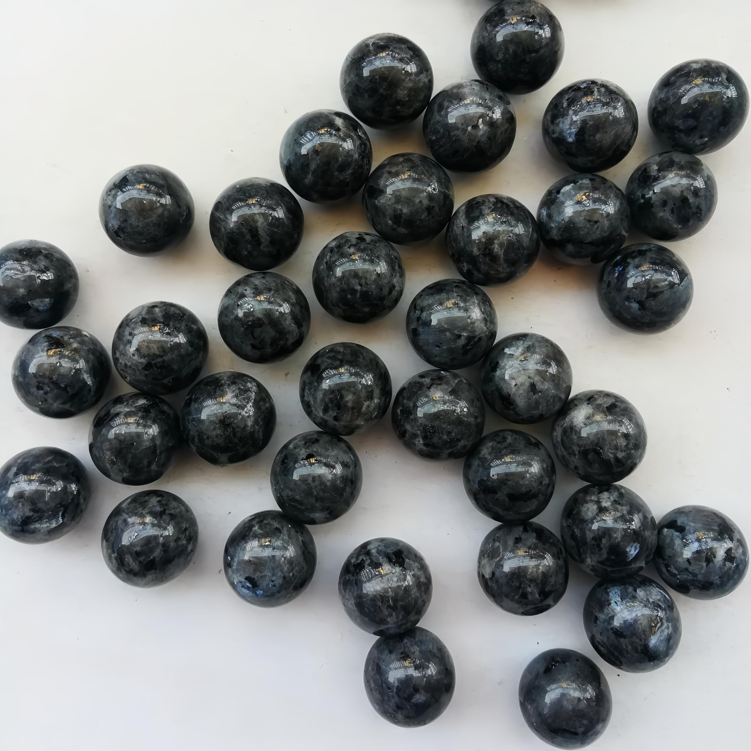 Sunshcat ensemble pierres labradorite noire 7 pièces pour déco et énergie.