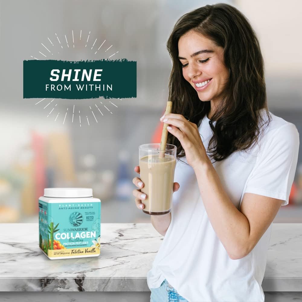 Sunwarrior Poudre Protéinée Végétale Vanille dans un verre, goût vanille agréable dans boissons.