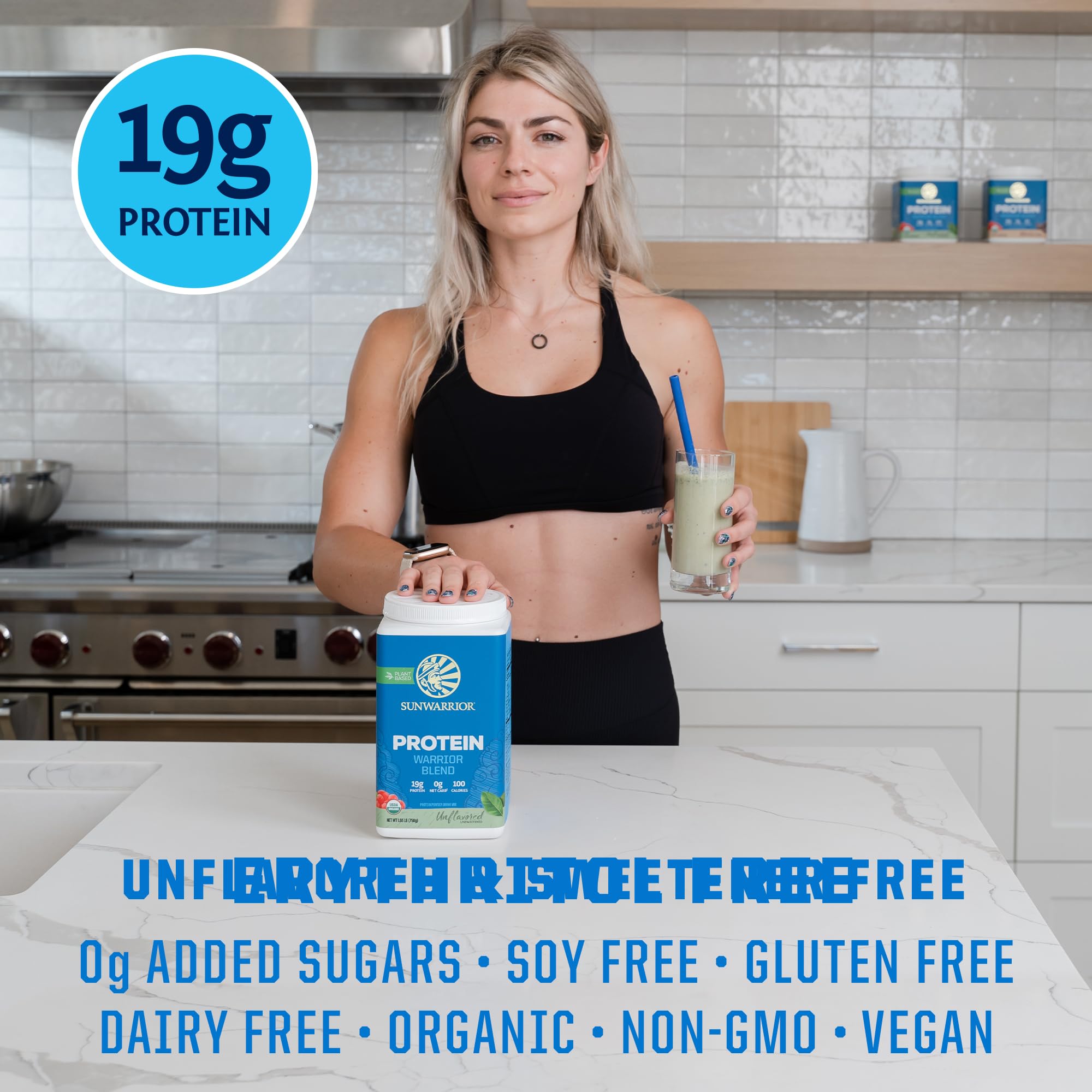 Shaker avec Sunwarrior Warrior Blend pour un smoothie protéiné maison.