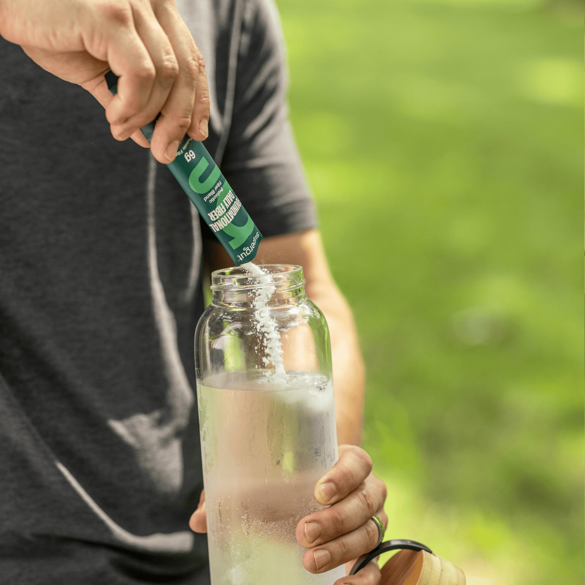 Supergut mélange prébiotique Sunfiber-Solnul pour soutenir l'équilibre digestif.