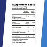 Superior Source Créatine HMB — versement dans une boisson, mélange facile.