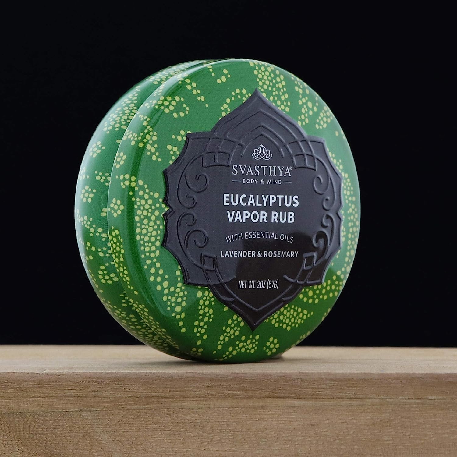 Svasthya Eucalyptus Vapor Rub, application sur le torse, favoriser une respiration plus libre.