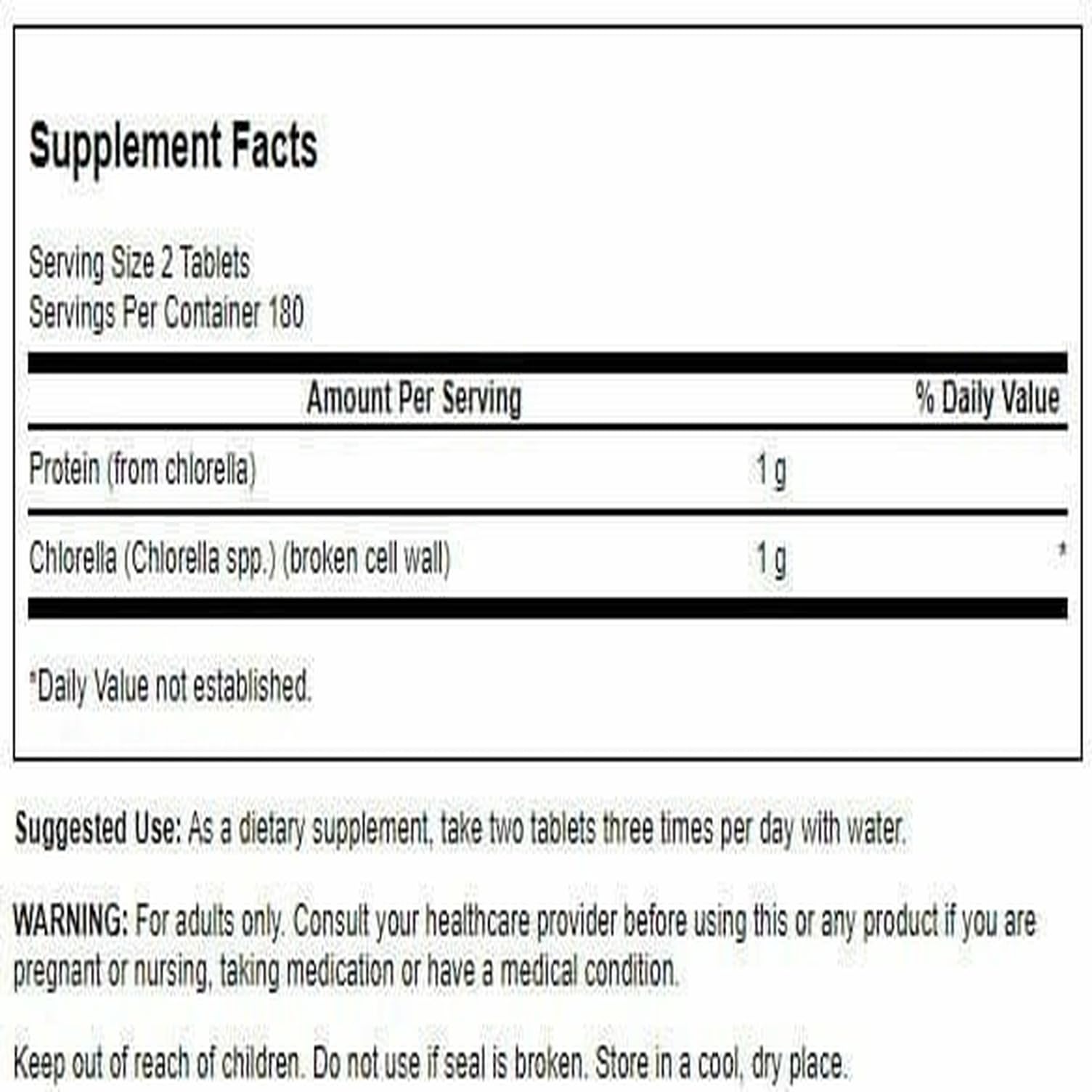 Swanson chlorella tablettes-360 : comprimés visibles pour une routine nutritionnelle.