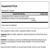 Swanson Gelules Ashwagandha 450 mg : gros plan sur les gélules faciles à avaler.