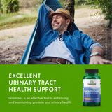 Main d’un homme avec Swanson Graminex – utilisation quotidienne possible.