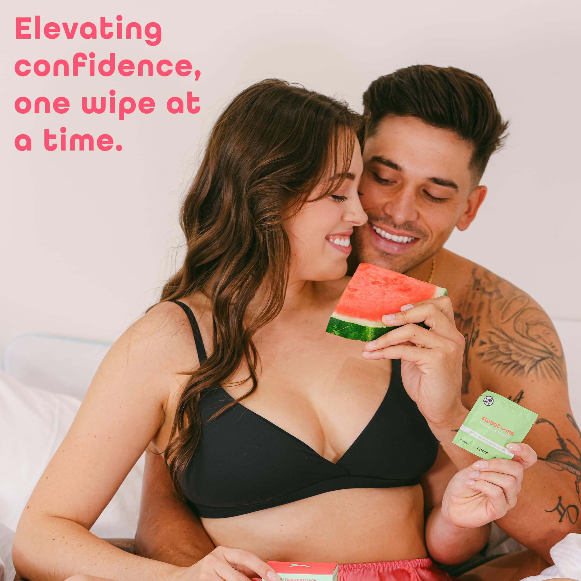 Sweetums lingettes féminines, parfum pastèque pour une expérience fruitée.