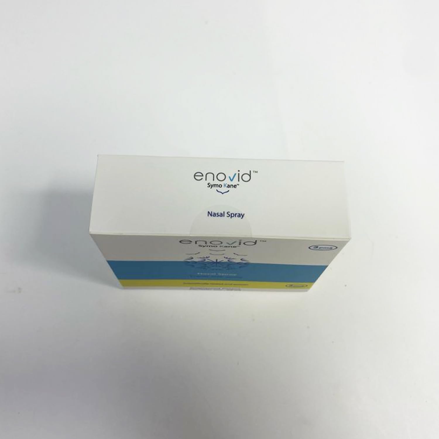 Ingrédients simples et sûrs dans le spray nasal Enovid.
