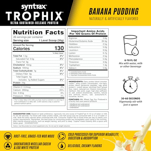 Shake crémeux Trophix dans un verre, goût banane-pudding.