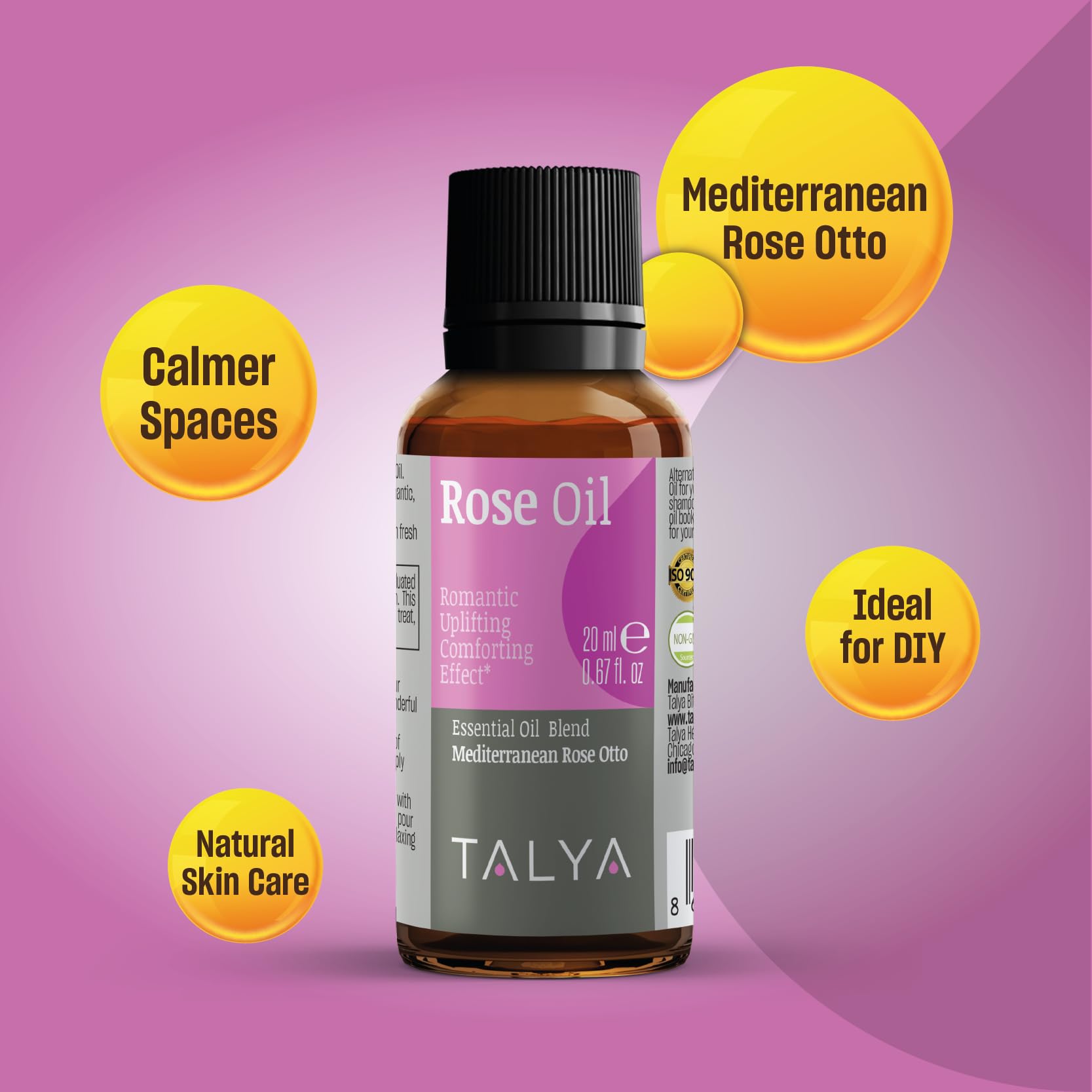 Talya Rose Oil Blend - gros plan sur les pétales de rose.