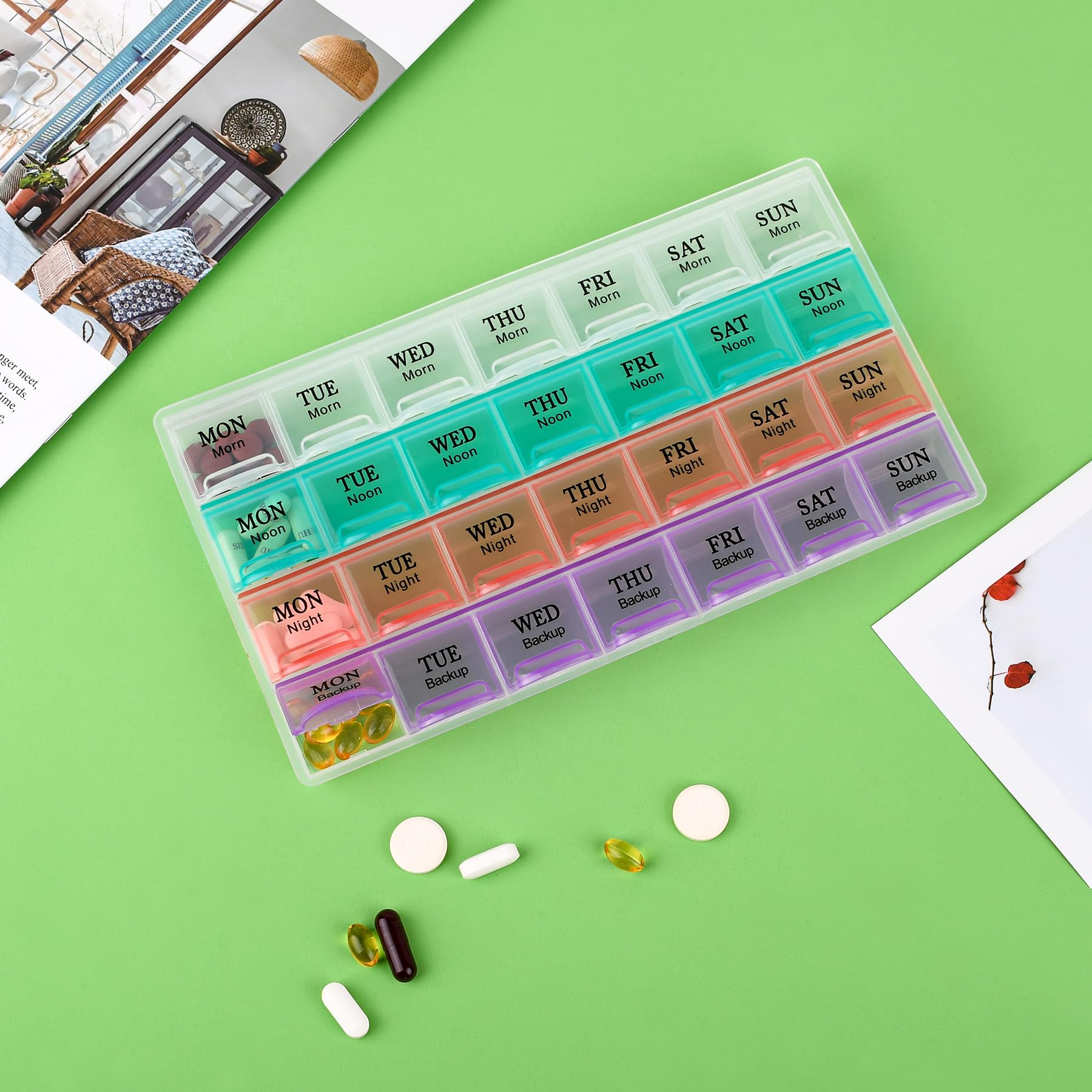 Teikou usage polyvalent pour pilules, vitamines, bonbons et bijoux.
