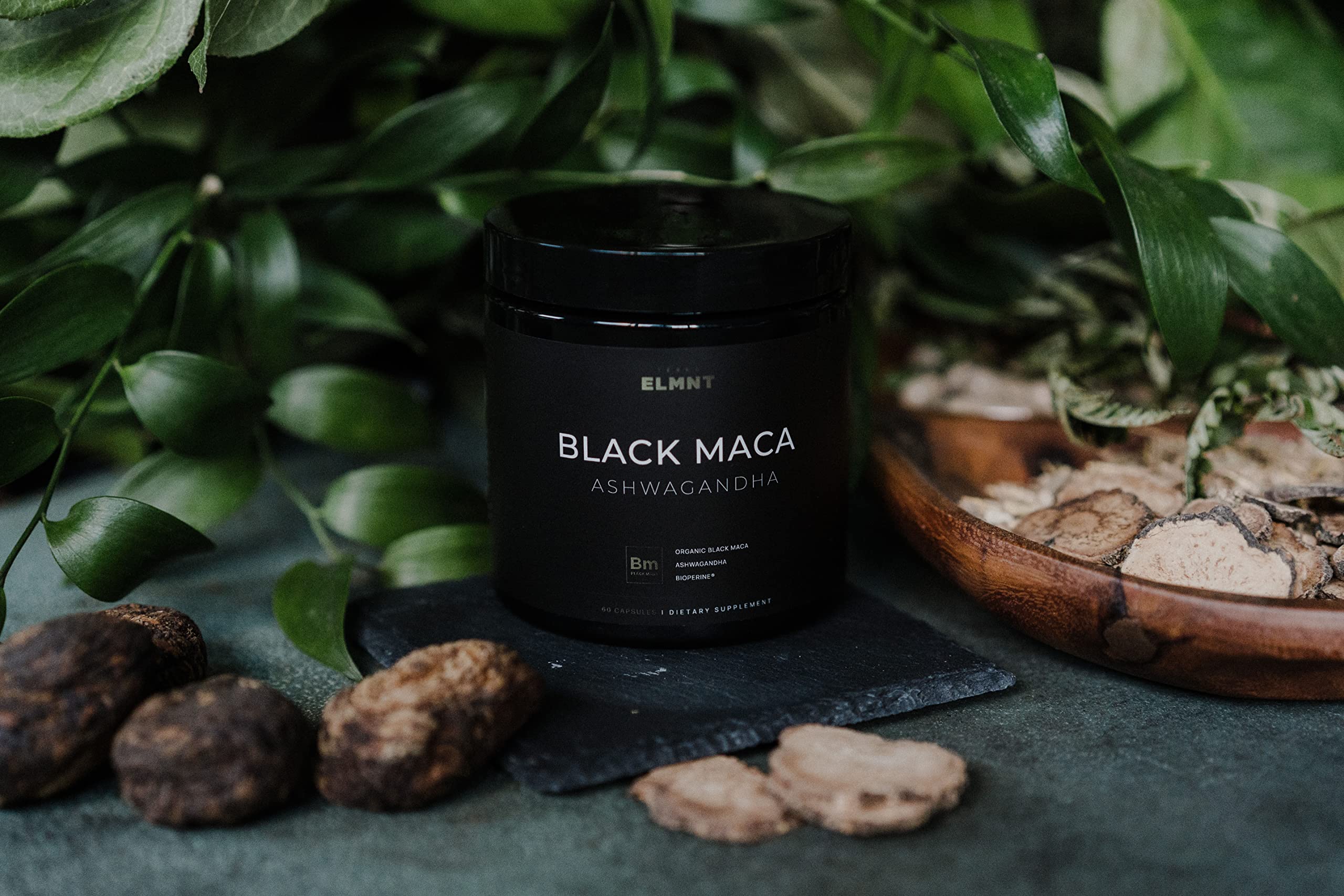 Mélange adaptogène Terra Elmnt maca et ashwagandha, synergie potentielle.