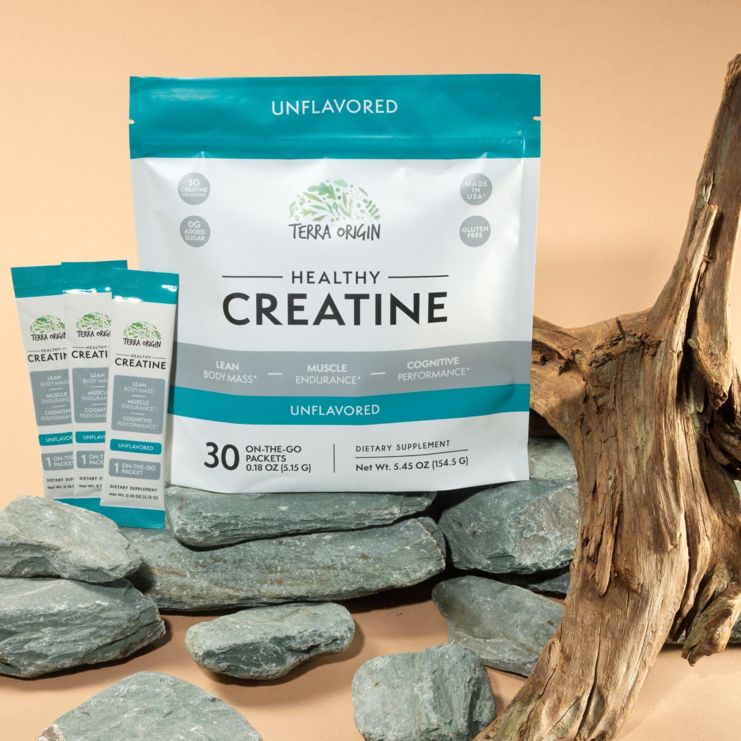 Mode de vie actif avec Terra Origin Creatine micronisée, pratique en voyage.