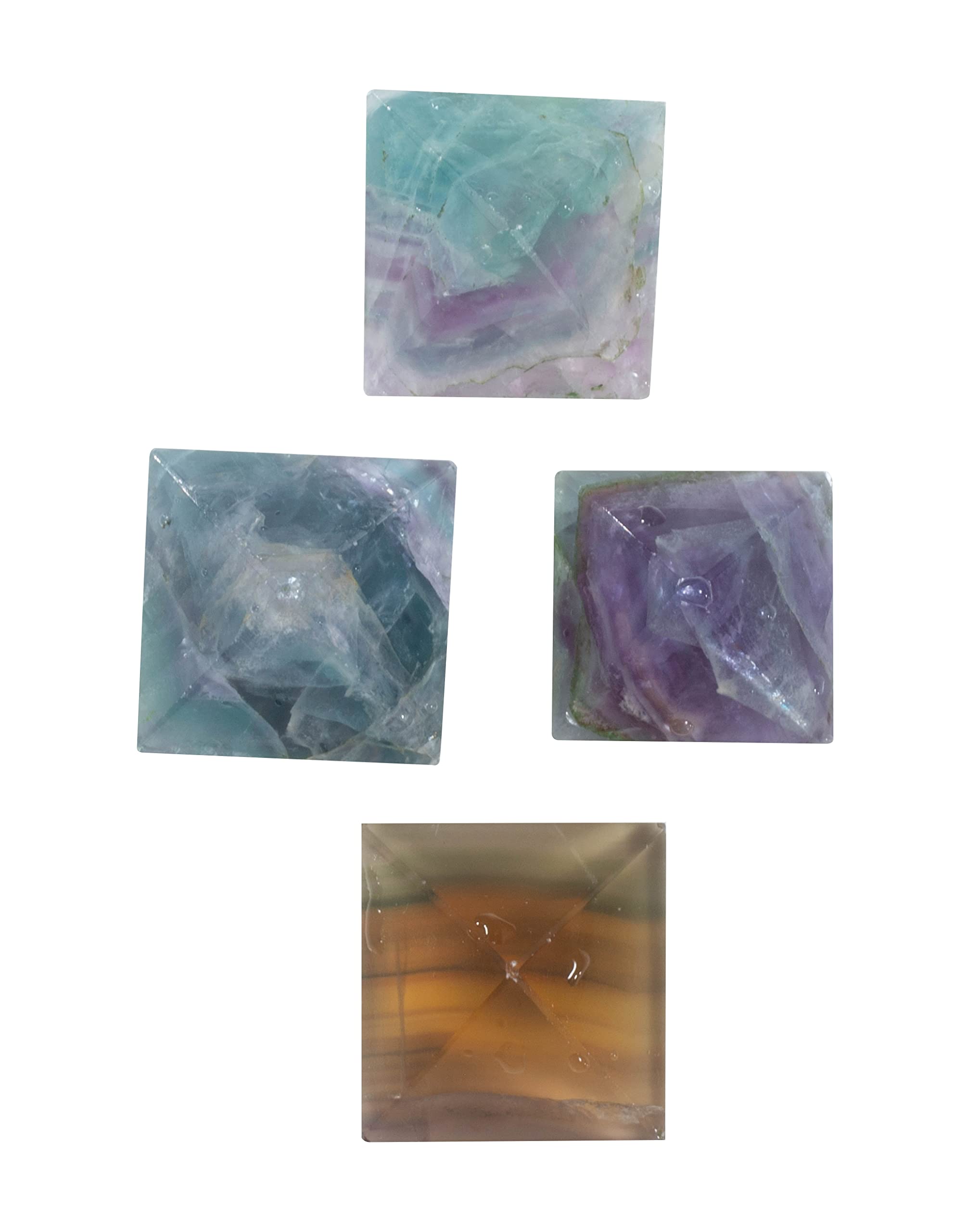 The Chrysalis Stone fluorite pyramide mini, parfait pour créer une ambiance zen et apaisante.