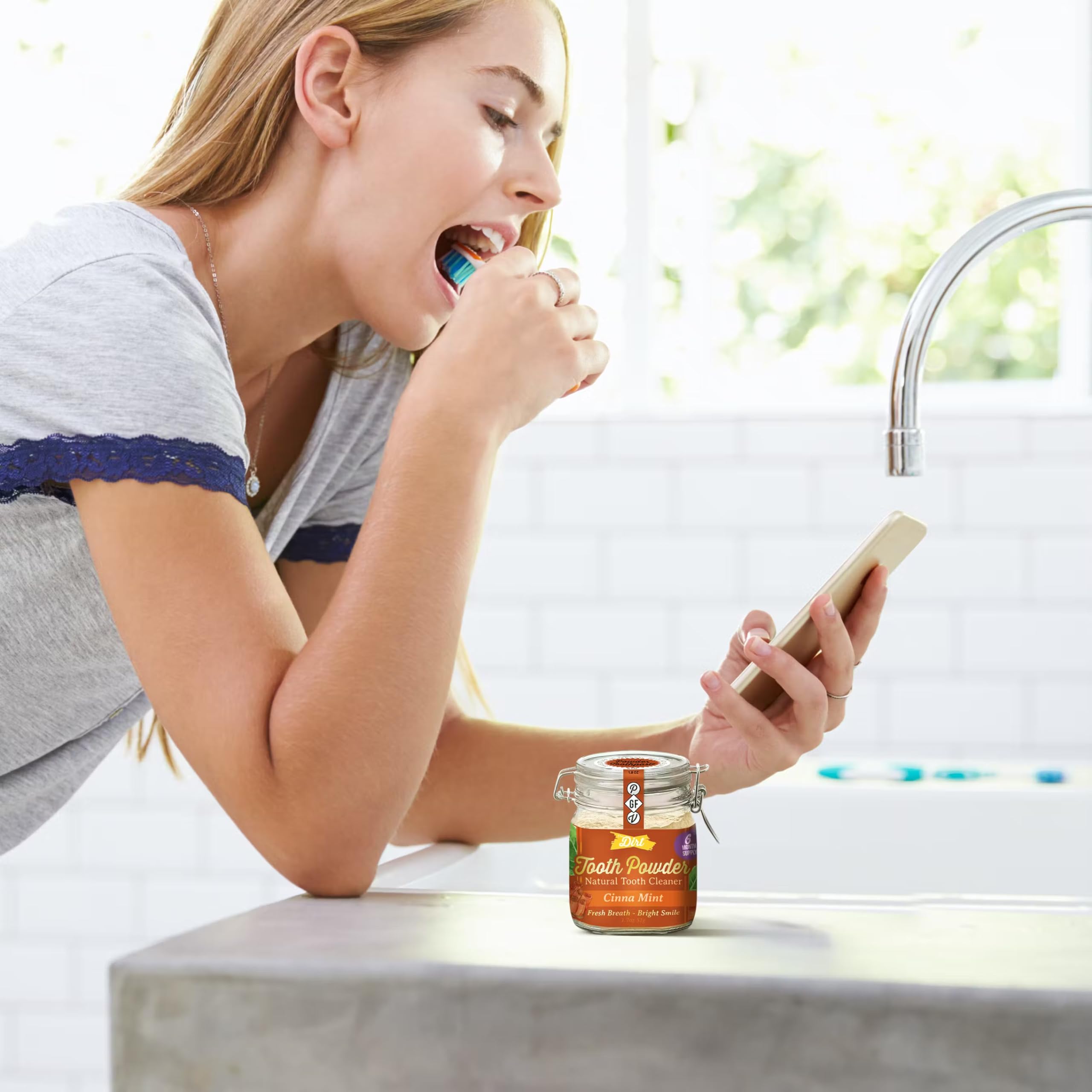The Dirt – Poudre dentaire pour dents sensibles, douceur et soin délicat de l’émail.
