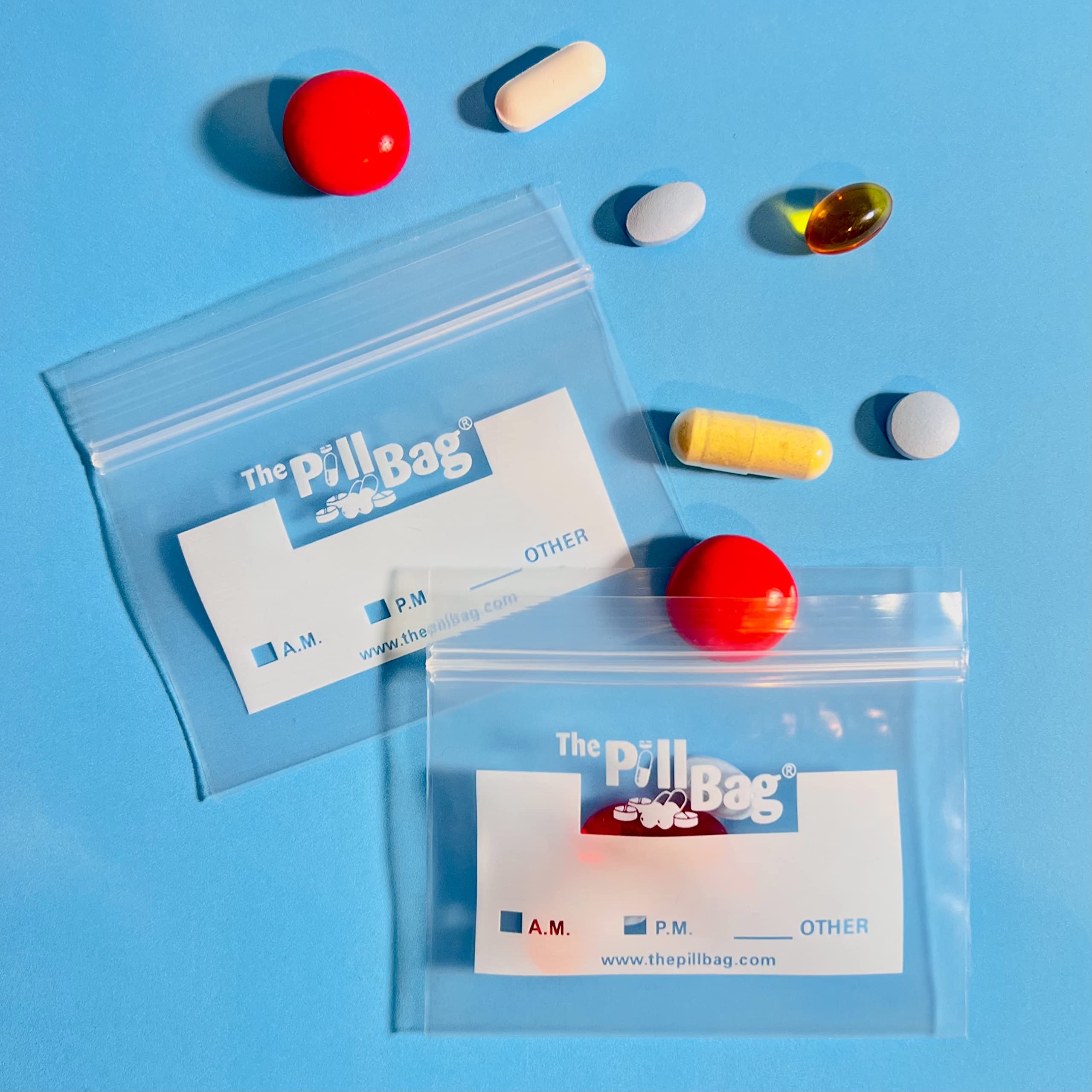 The Pill Bag anti-odeur-impermable garde les contenus frais et discret.