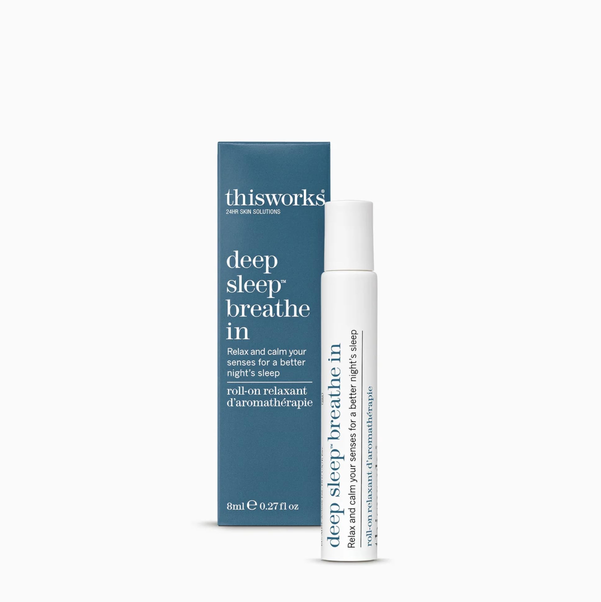 THISWORKS Sommeil profond – rouleau appliqué sur tempes et poignets pour relaxation rapide.
