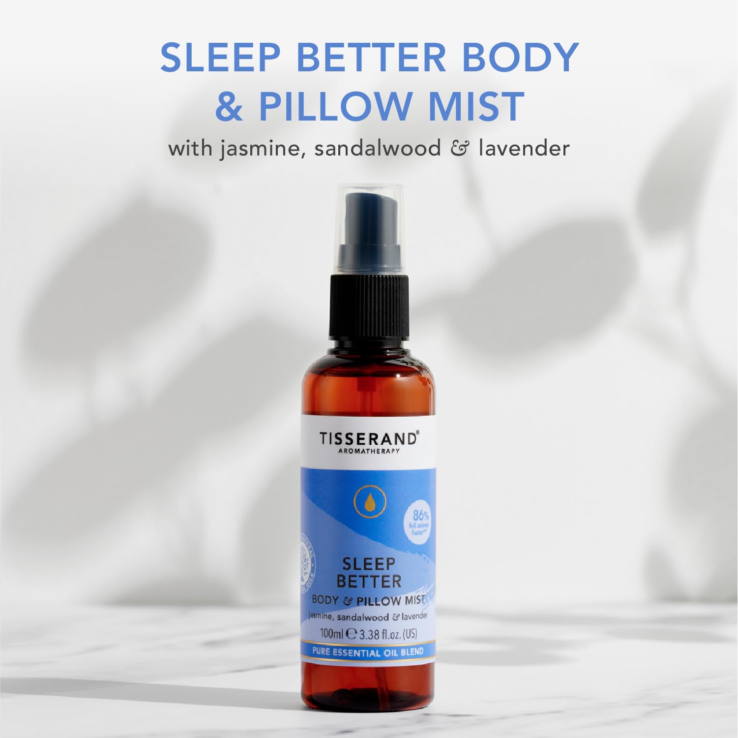 Application sur l’oreiller avec le spray, arômes lavande pour calmer l’esprit.