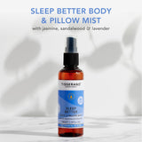 Application sur l’oreiller avec le spray, arômes lavande pour calmer l’esprit.