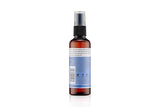 Brume vaporisée sur l’oreiller, parfum lavande-jasmin-santal propice au repos.