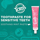 Lot de trois tubes Tom’s of Maine, dentifrice menthe apaisante pour usage quotidien.