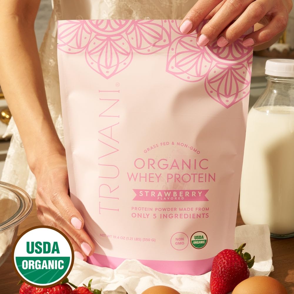 Smoothie Truvani whey protéine fraise, shake crémeux et nutritif.