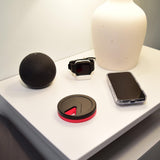Design sobre du Travel RX pilulier, élégant et discret sur bureau ou table de nuit.
