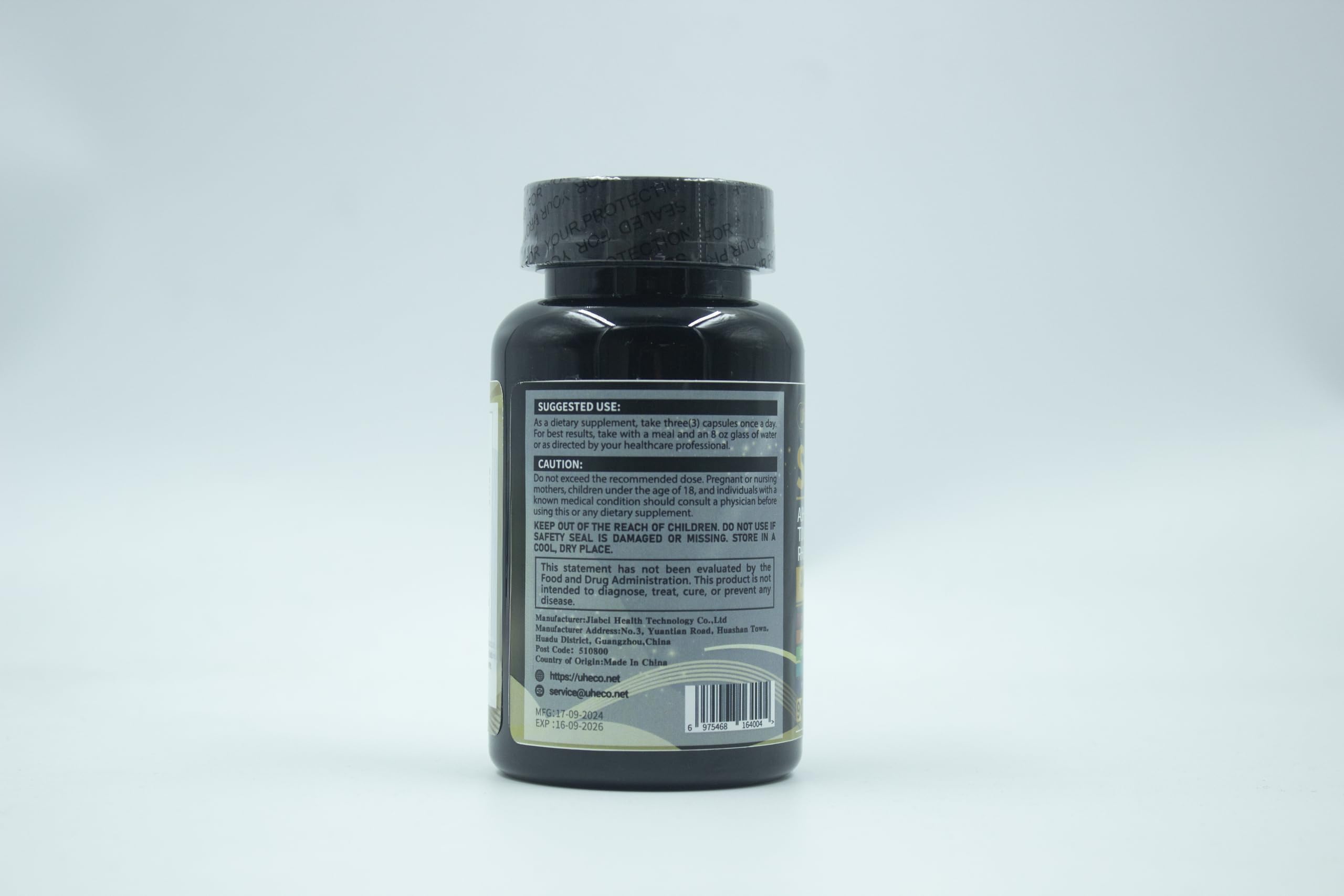 Processus de fabrication Uheco dans un laboratoire certifié NSF, traçabilité assurée.