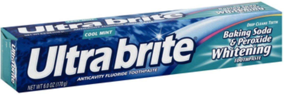 Dentifrice UltraBrite au bicarbonate et peroxyde, menthe fraîche, pour des taches réduites et haleine fraîche.