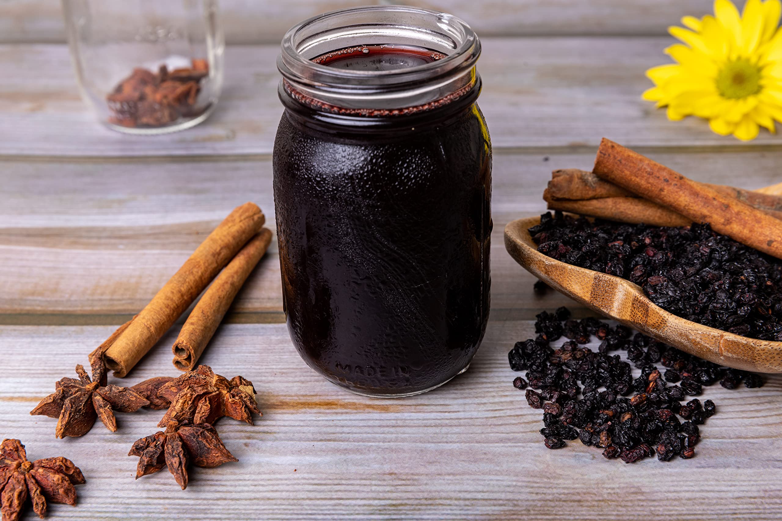 Confiture au sureau U.S. Wellness Naturals, saveur fruitée.