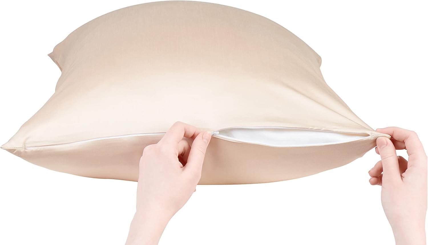 Vegan Silk oreiller antiacne grand-format 20x36 avec zip, surface douce et confortable.