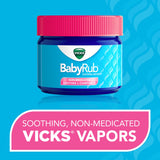 Ingrédients pétrolatum et aloé du Vicks BabyRub pour hydratation.