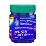 Texture-crème riche du Vicks VapoRub au menthol et eucalyptus.