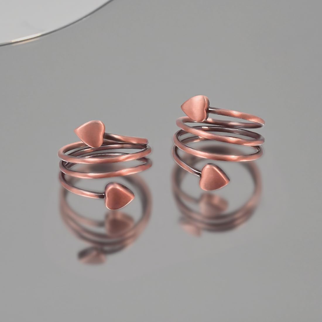 Accessoire polyvalent et chic pour femmes, idéal pour divers styles.