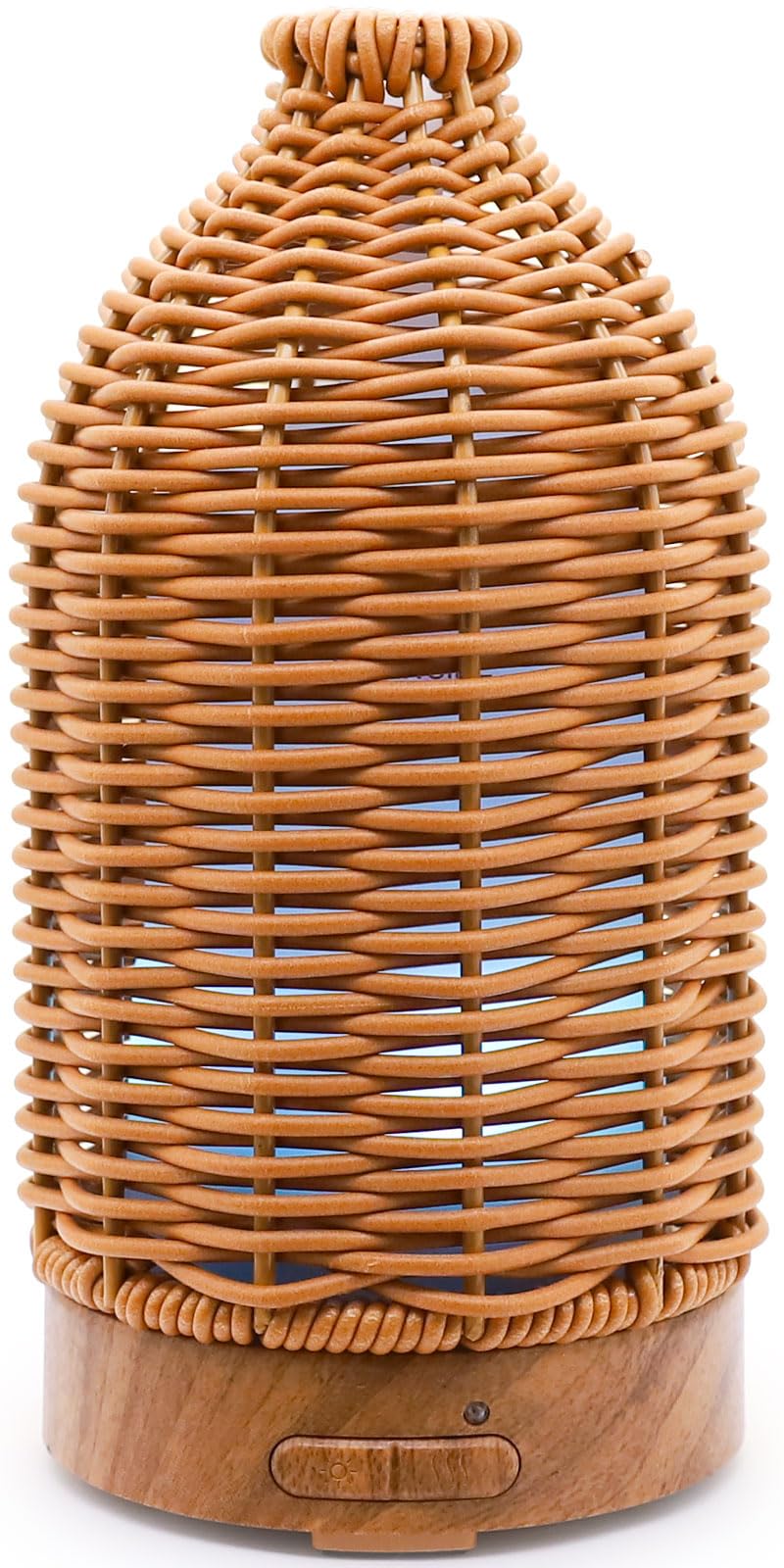 Victoria Aroma diffuseur en rotin tan sur table, diffusion douce d'huiles essentielles.
