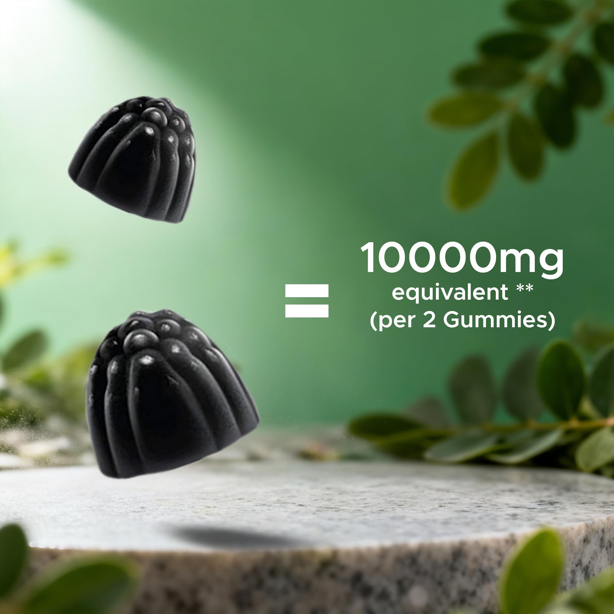 Vitamatic gommes moringa saveur pomme rouge près du paquet.