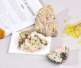 VIZYTOU pierre chalcopyrite symbiose pour pratique spirituelle et concentration.