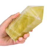VIZYTOU quartz citron obélisque – parfait pour méditation et décoration apaisante.
