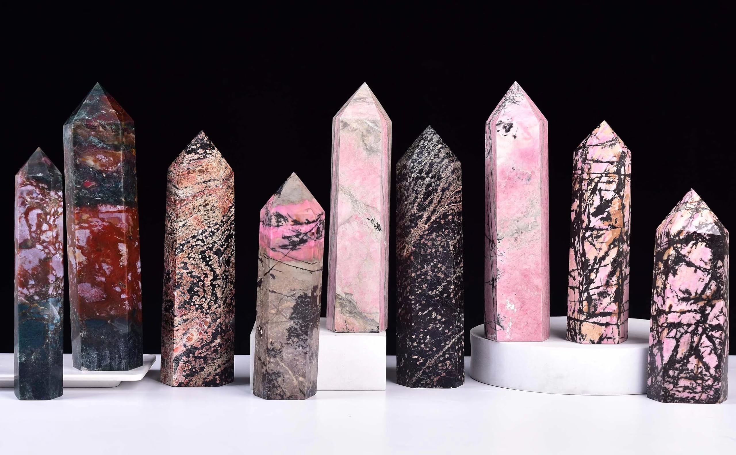 VIZYTOU Rhodonite cadeau idéal pour amateurs de cristaux et énergie douce.