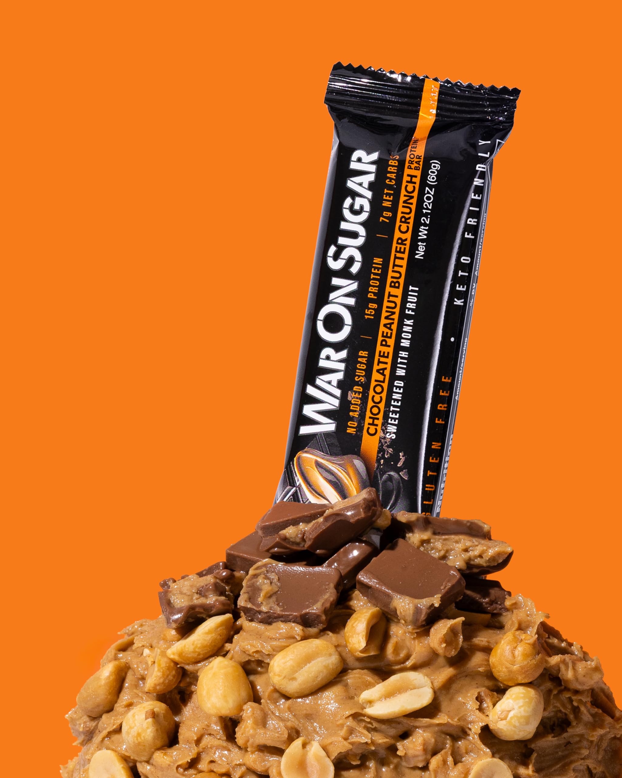 Barre War on Sugar chocolat cacahuète dans sac, portion pratique.