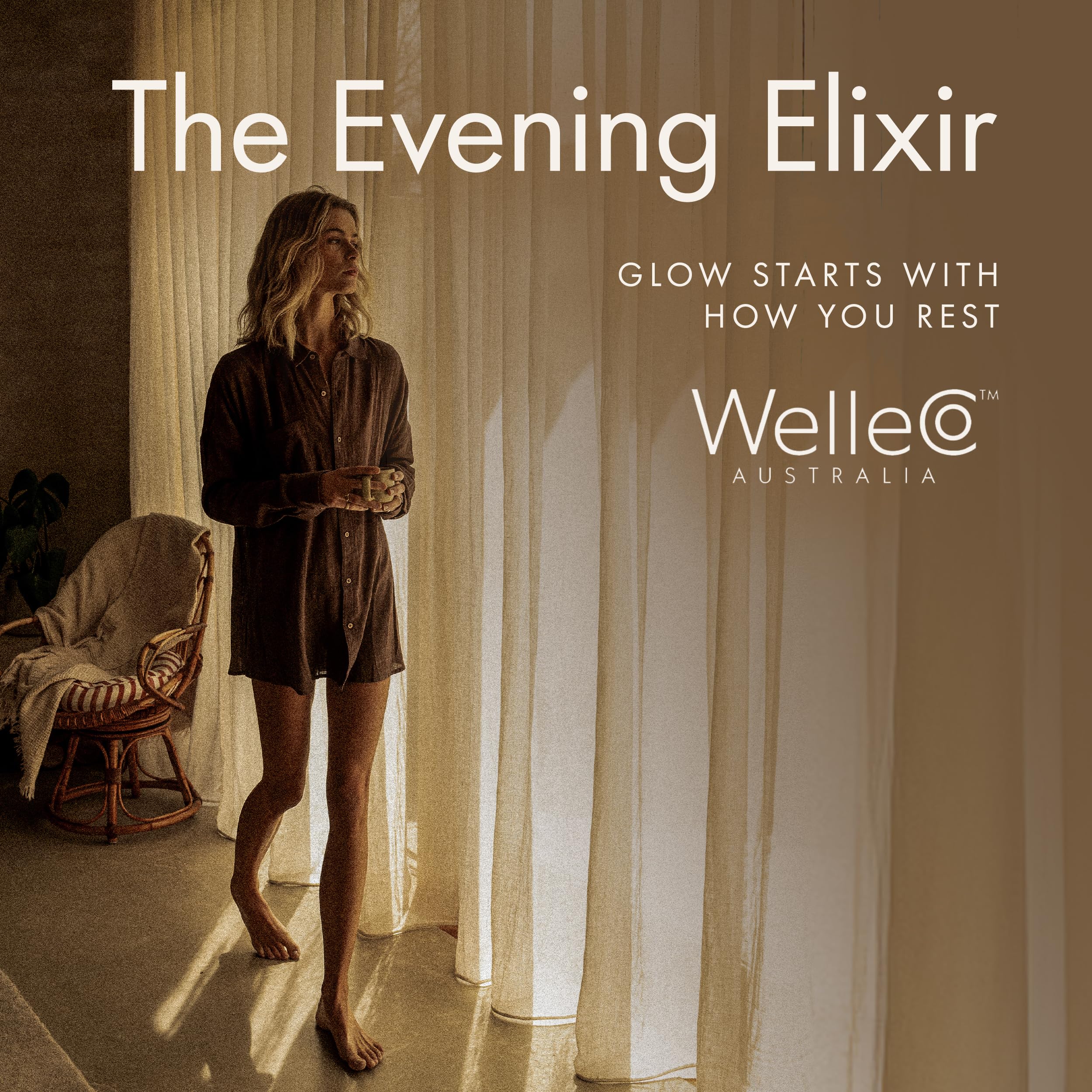 Ambiance nocturne avec le rituel calme associant WelleCo Evening Elixir.