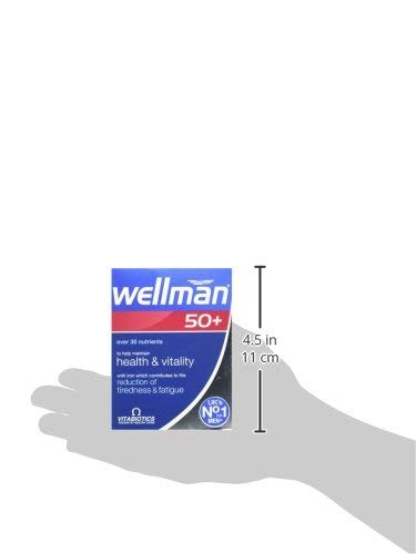 Homme actif utilisant Wellman 50+ après l'effort.