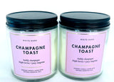 Bougie White Barn Champagne Toast avec mèche simple pour une ambiance chaleureuse et parfumée.