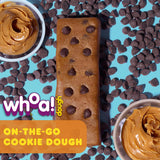 Barre WHOA! DOUGH en mouvement, snack rapide et équilibré.