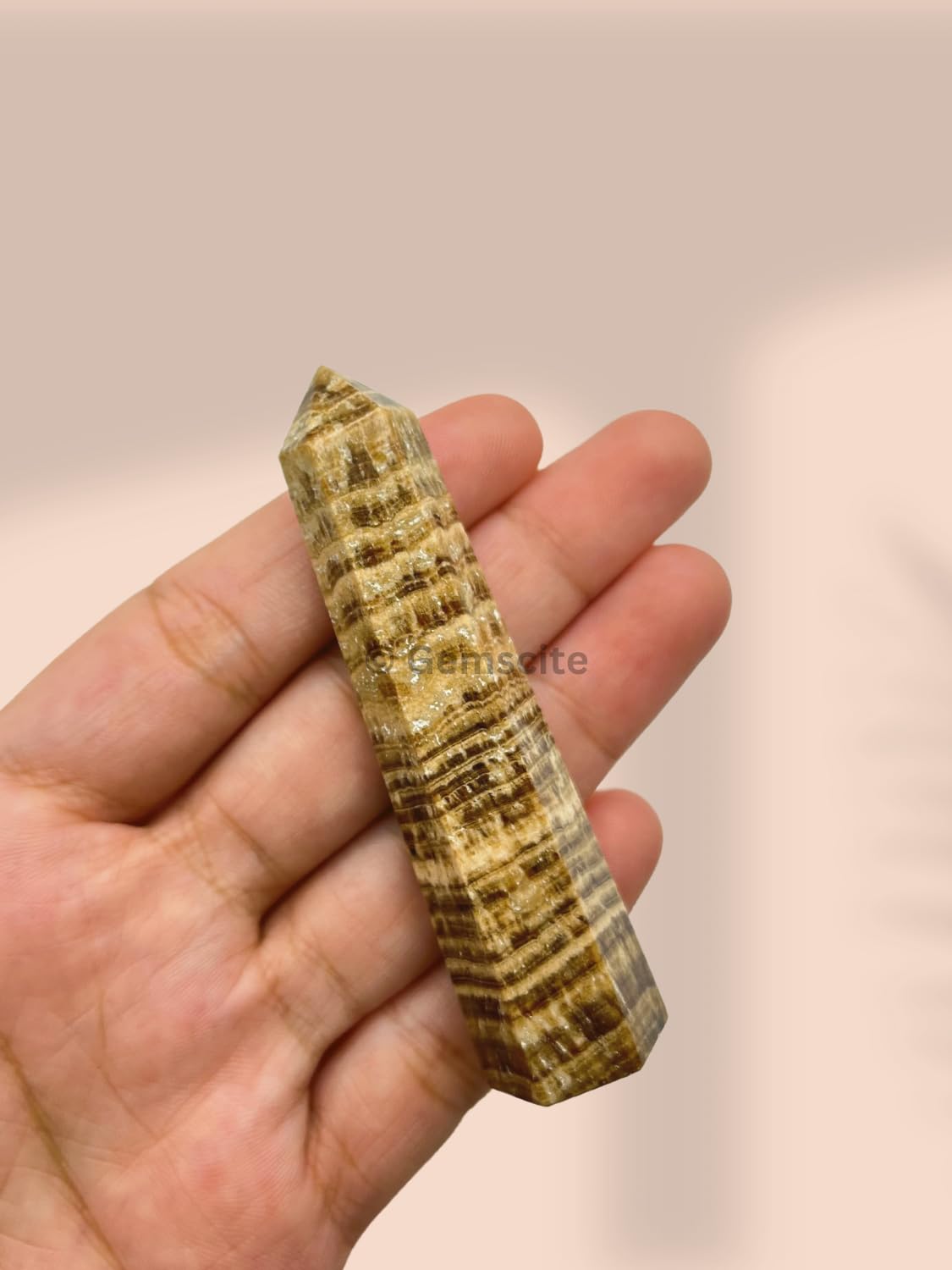 Aragonite obélisque 70 mm, pièce décorative et protection symbolique