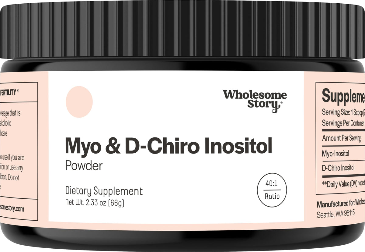 Wholesome Story Myo-Inositol et D-Chiro-Inositol en poudre prête à être mélangée dans un smoothie.