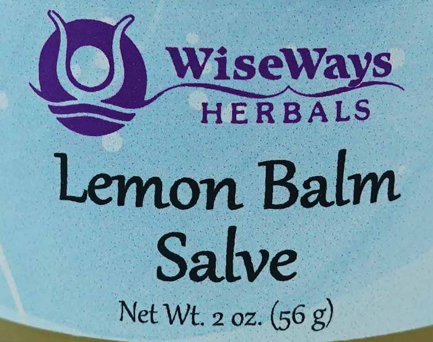 WiseWays Herbals Salve Citronnelle – ingrédients naturels visibles, parfait pour un rituel quotidien.