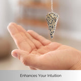 Wish Well pendule jaspe dalmatien pour l'équilibre des chakras et l'harmonie énergétique.