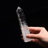 Wuoyushi tour cristal clair 13-15 cm, parfait pour la méditation et l'équilibre intérieur.