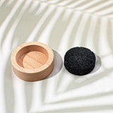 Gros plan sur les pierres poreuses du diffuseur XLIUAX pour absorption des huiles.