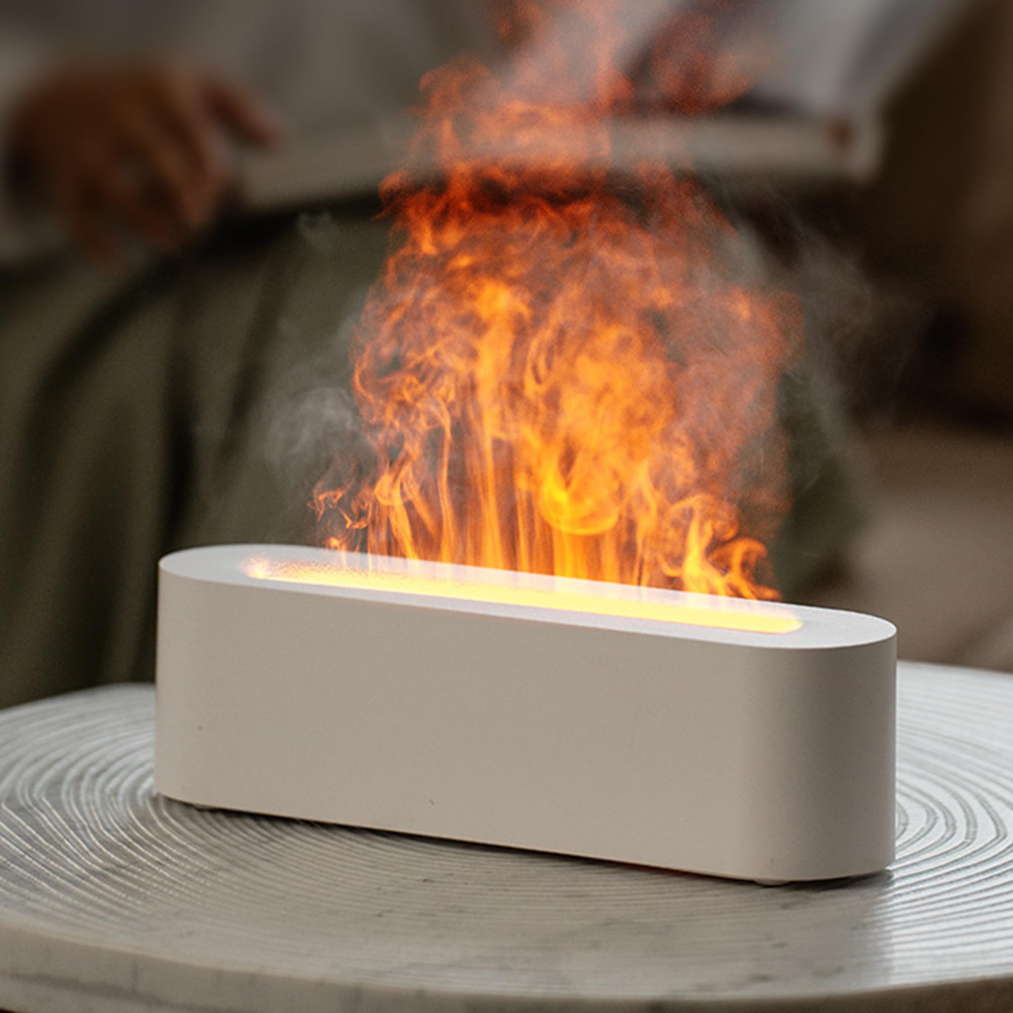 YALEDI diffuseur avec flamme de cheminée pour une ambiance chaleureuse et aromatique.